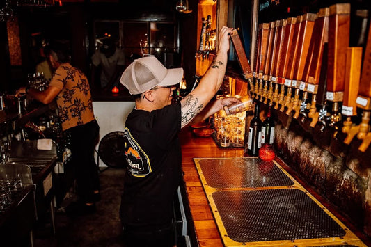 Discover San Diego Draft Beers at Sycamore Den: The Ultimate Retro Co…